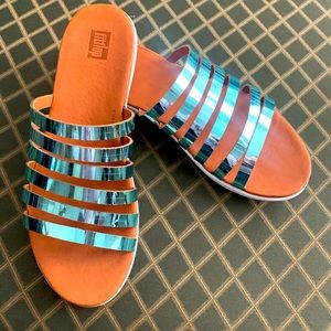 FitFlop Ice Blue Mirrored